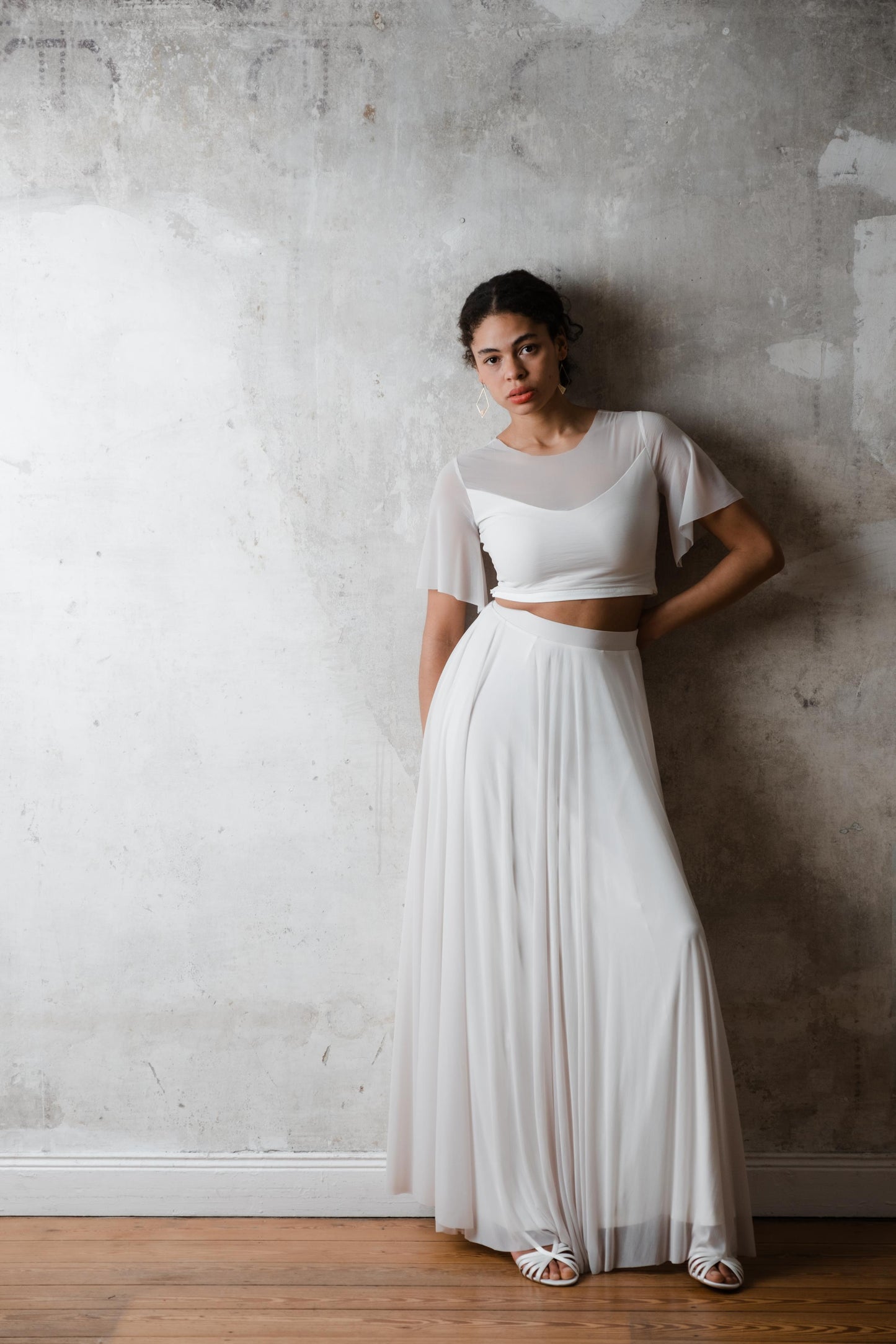 Edler, langer Brautrock "Daydream" in zartem Cremegrau aus Chiffon