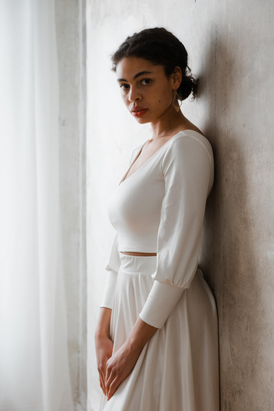 Satin-Crop-Top mit langen Ärmeln