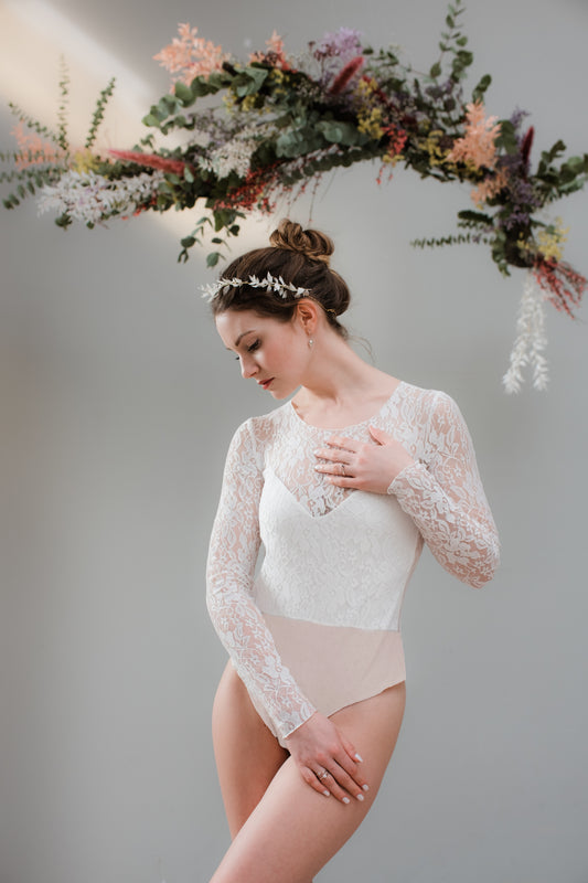 Brautbody rückenfrei - viel Spitze