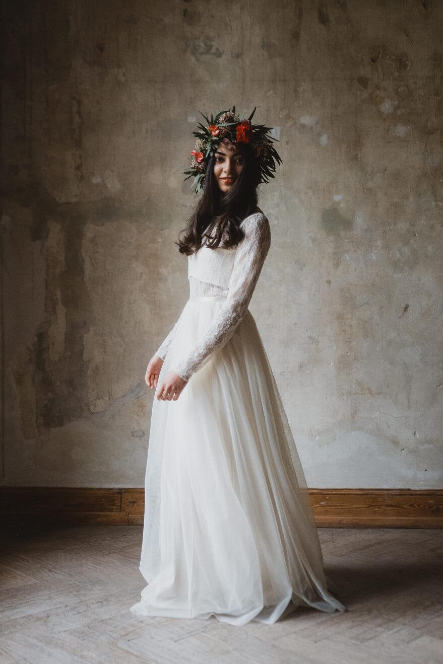 Bohobrautkleid mit Cut Outs