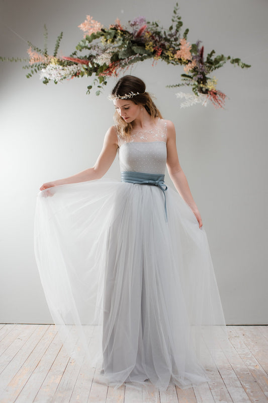 Brautrock "Iceland" mit Tüll in zartem Blau