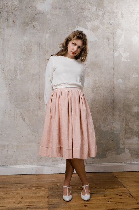 rosa Brautrock aus Leinen mit Croptop