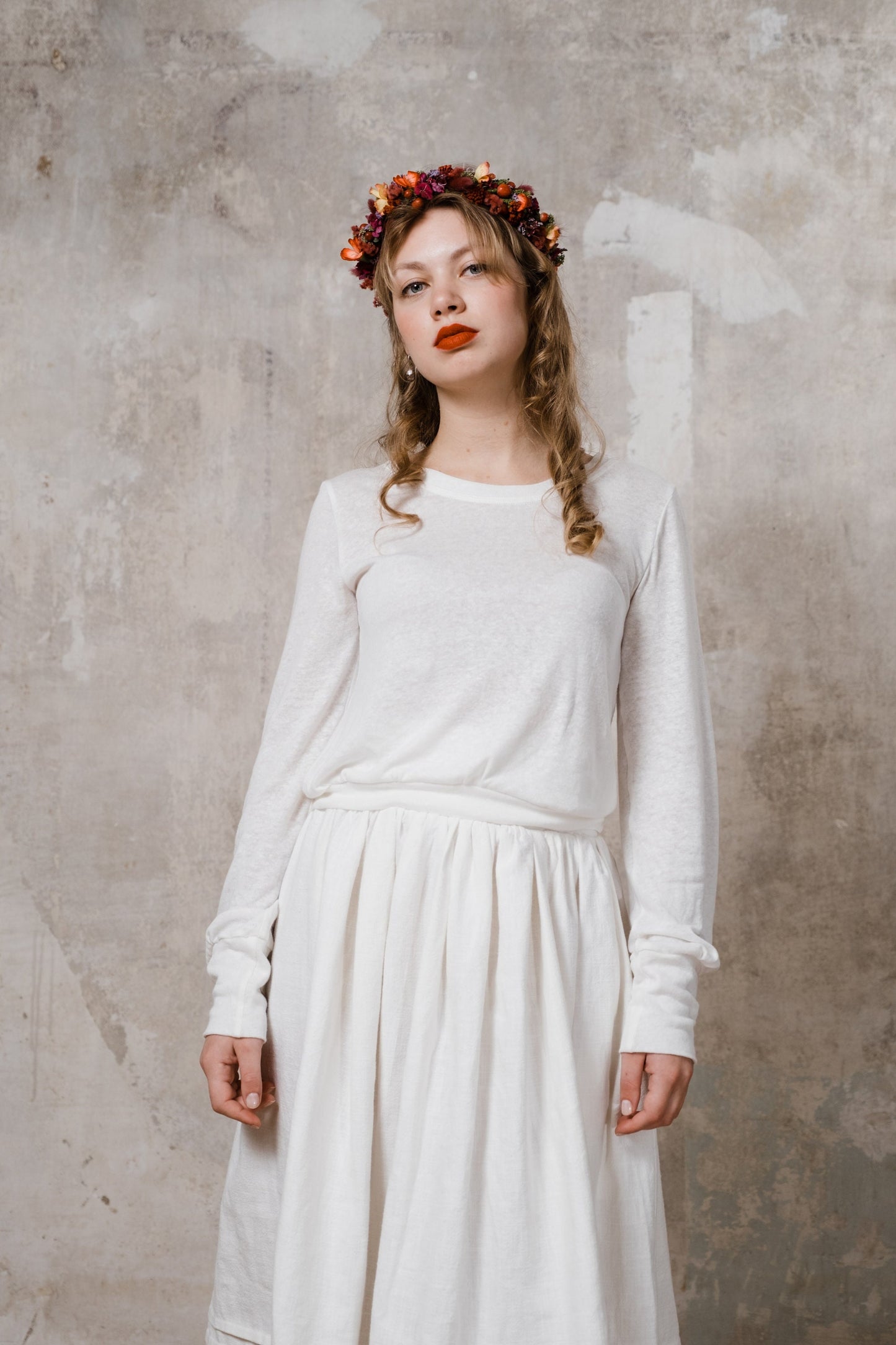 Brautpullover aus Leinen und Leinenrock