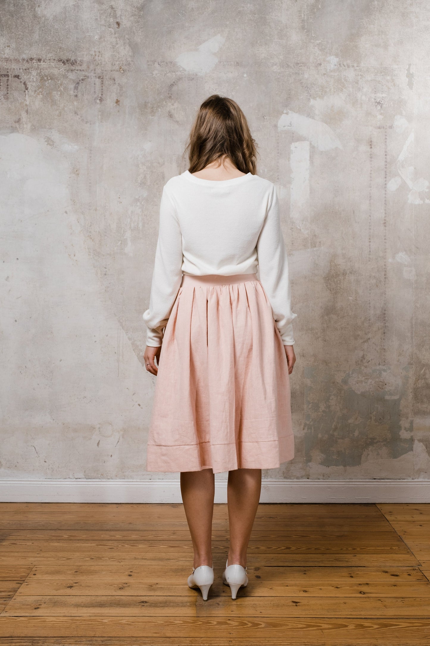 rosa Brautrock aus Leinen mit Croptop