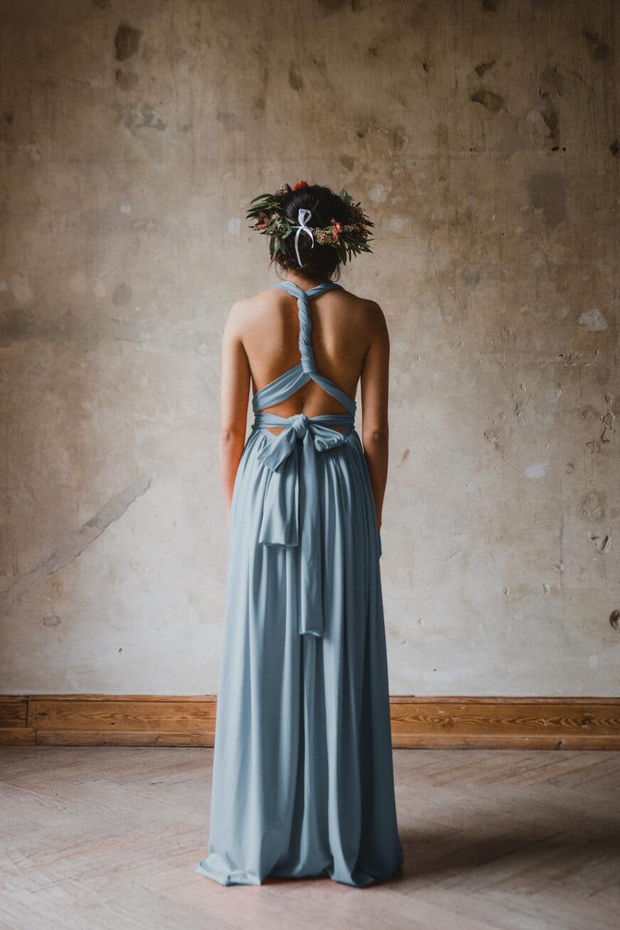 Infinity Dress langes Multitie-Kleid in Taubenblau